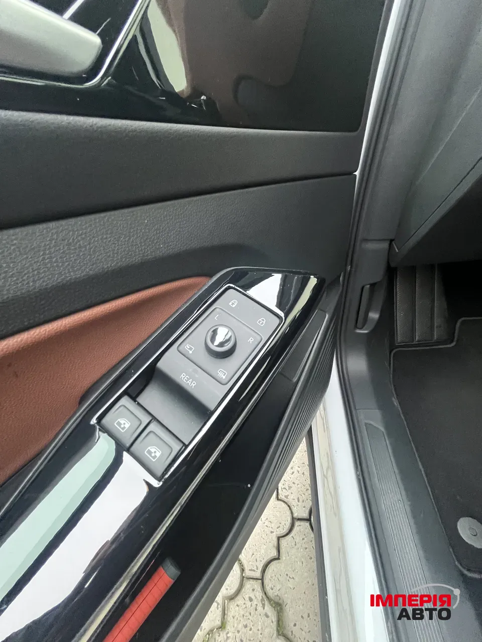 Volkswagen ID.4 - фото 13