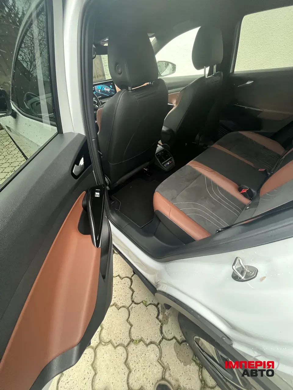 Volkswagen ID.4 - фото 24