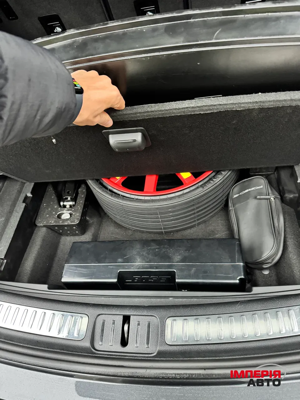 Porsche Macan - фото 17