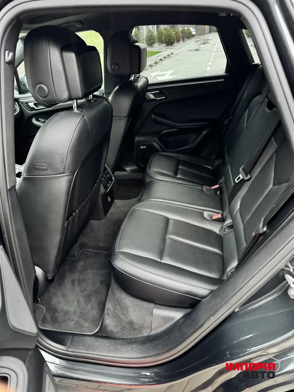 Porsche Macan - фото 15