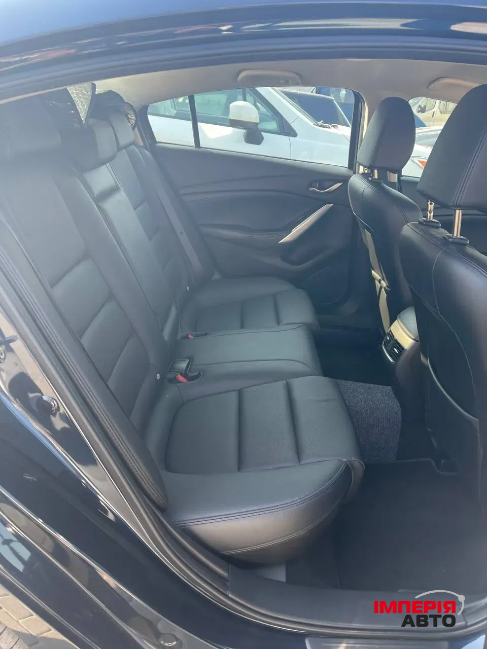 Mazda 6 - фото 17