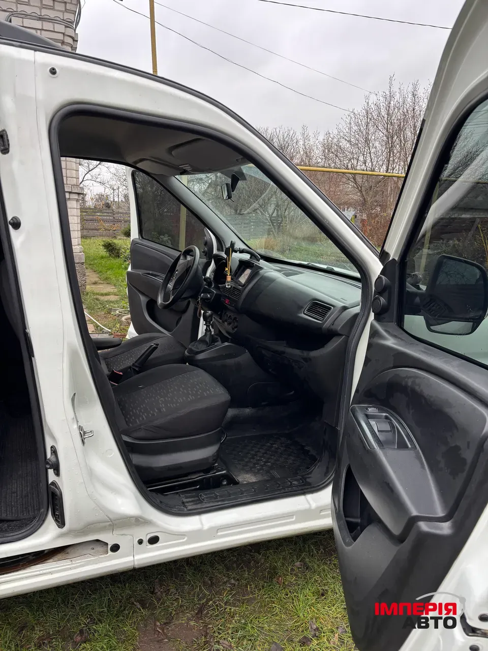 Opel Combo - фото 12