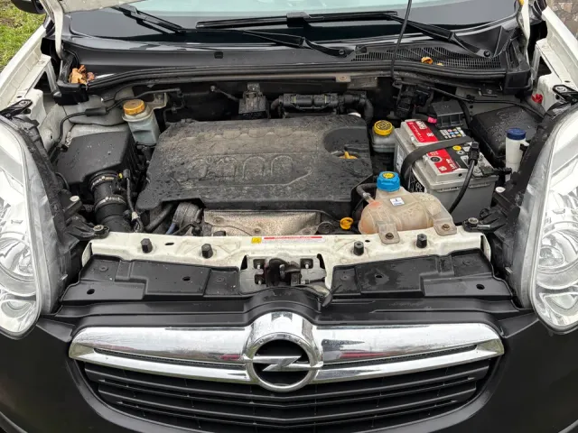 Opel Combo - фото 4