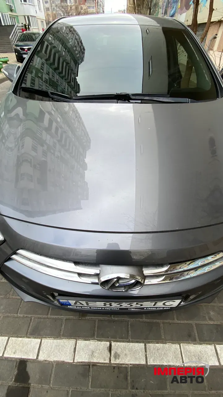 Hyundai i40 - фото 13
