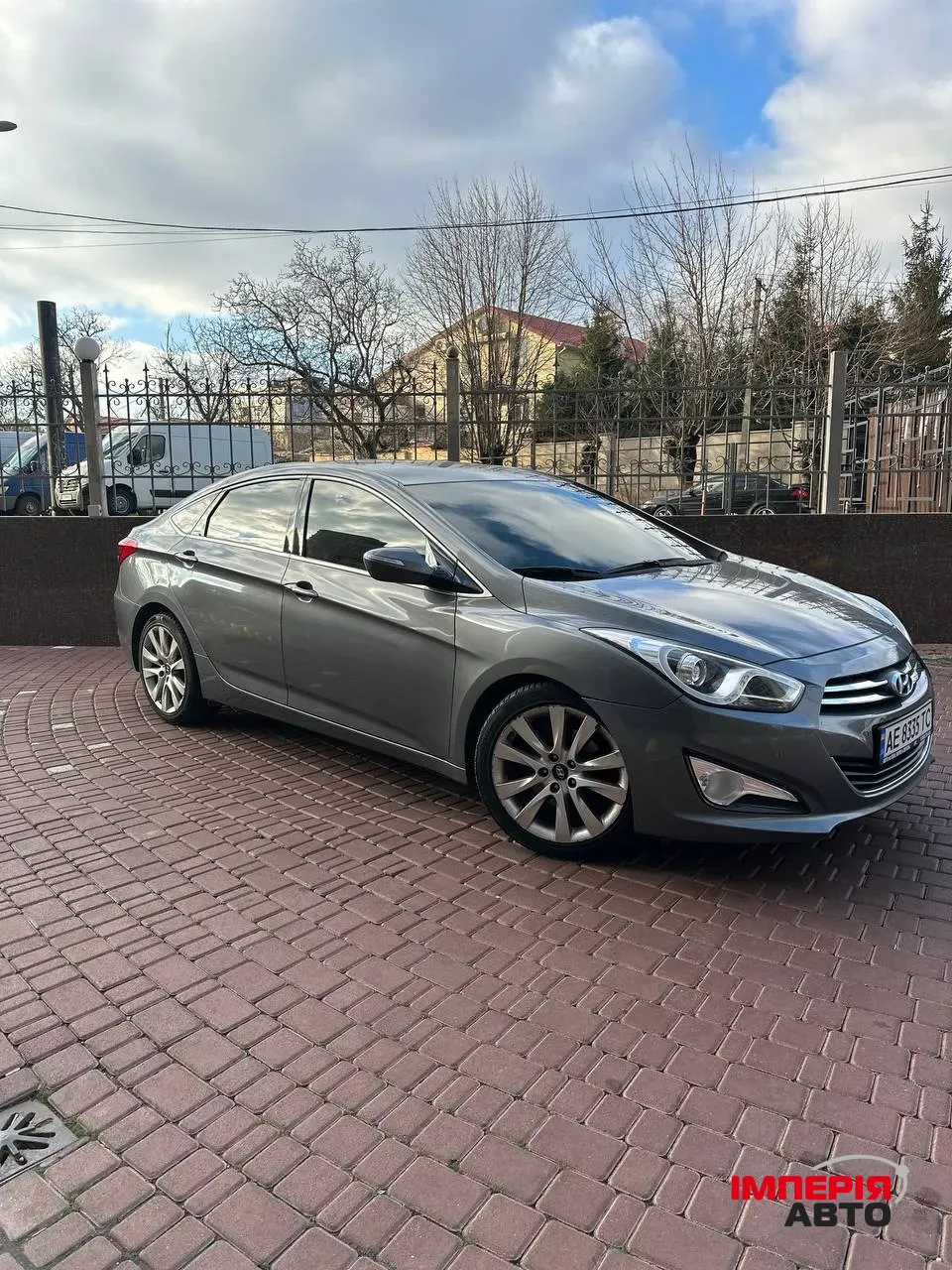 Hyundai i40 - фото 1