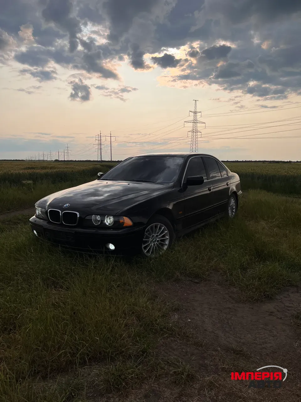 BMW 5 серії - фото 1