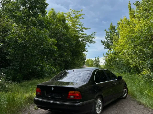 BMW 5 серії - фото 5