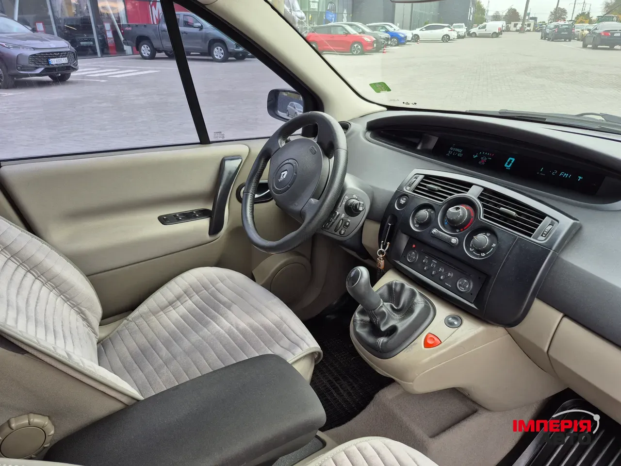 Renault Megane - фото 9