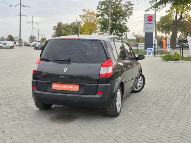 Renault Megane - фото 3