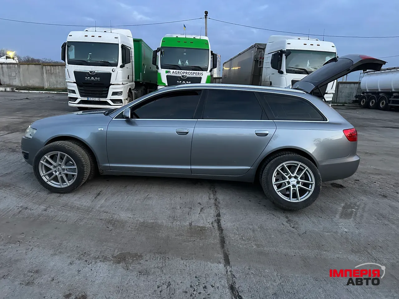 Audi A6 - фото 9