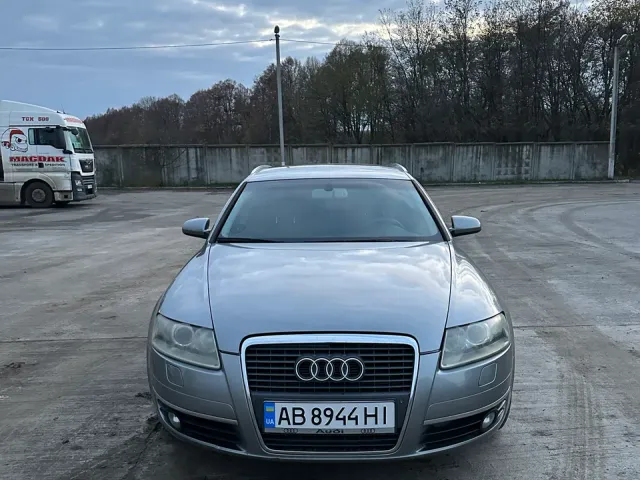 Audi A6 - фото 2