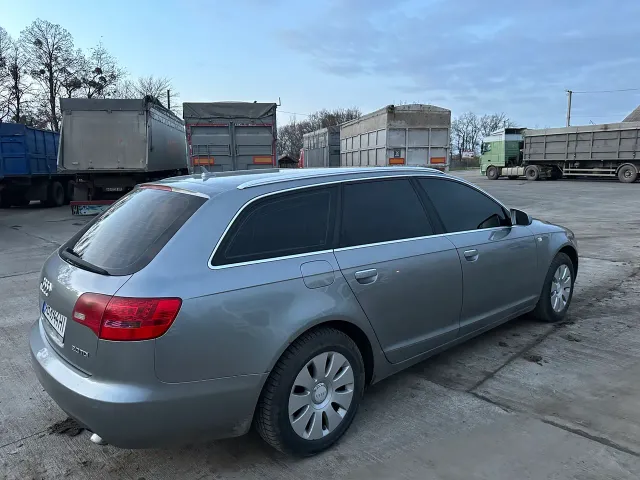 Audi A6 - фото 4
