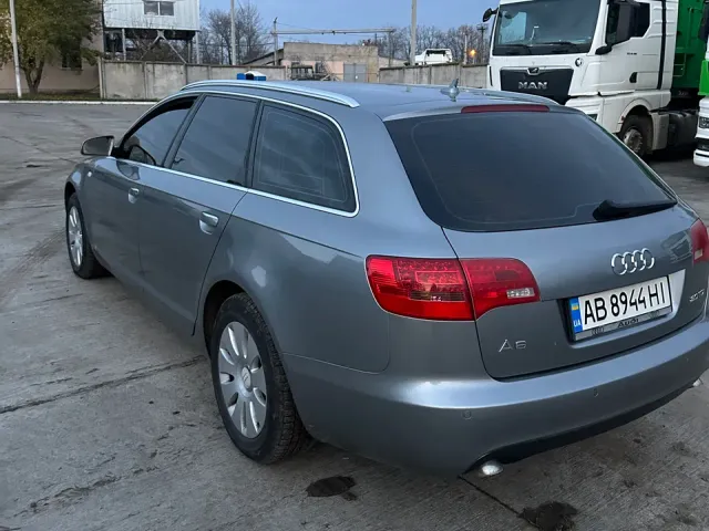 Audi A6 - фото 3