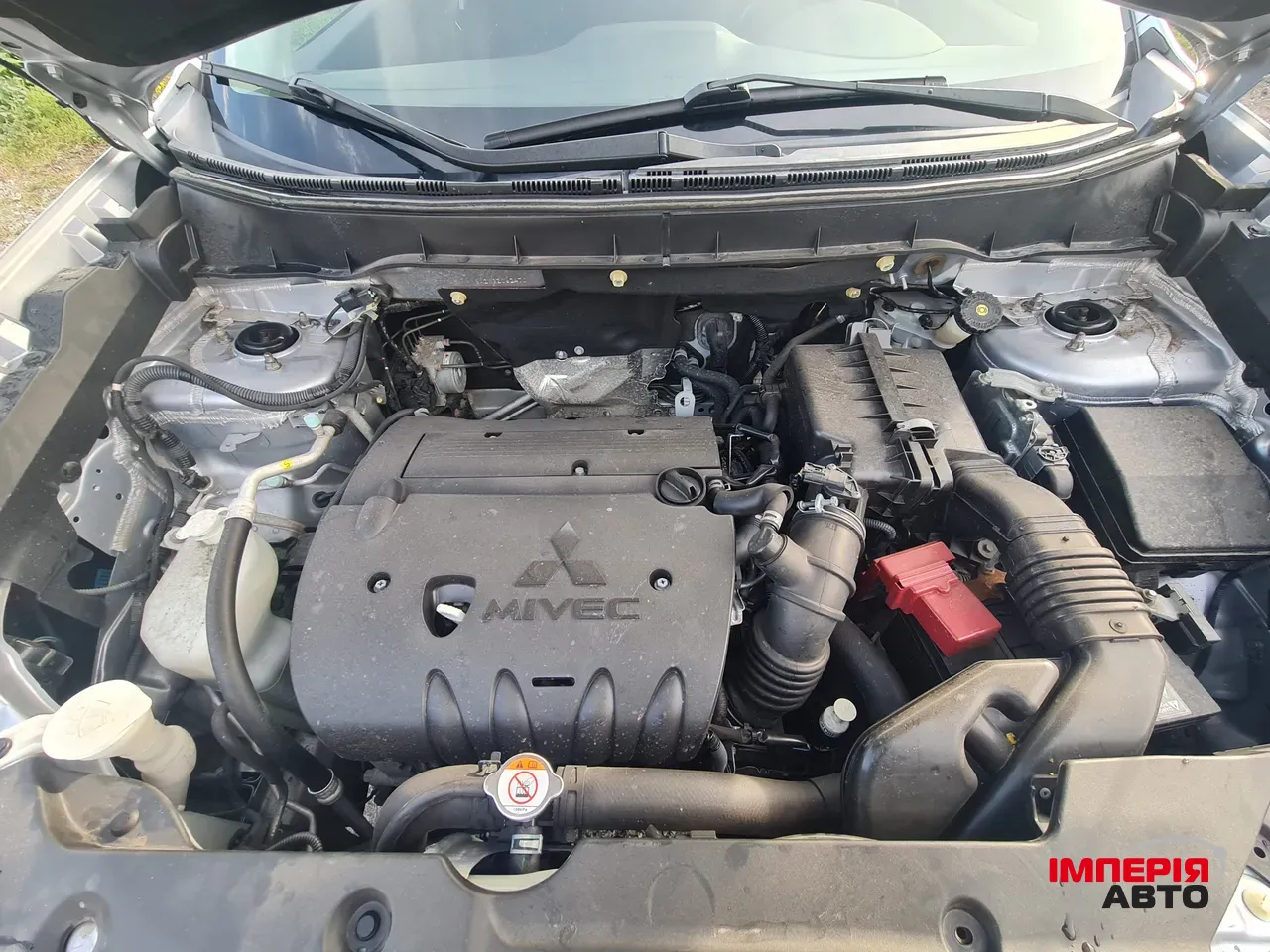 Mitsubishi Outlander Sport - фото 12