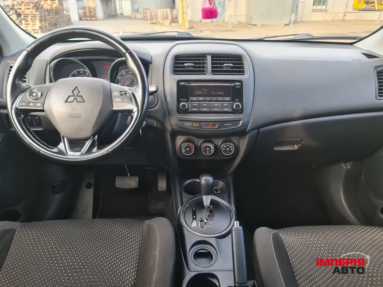 Mitsubishi Outlander Sport - фото 5