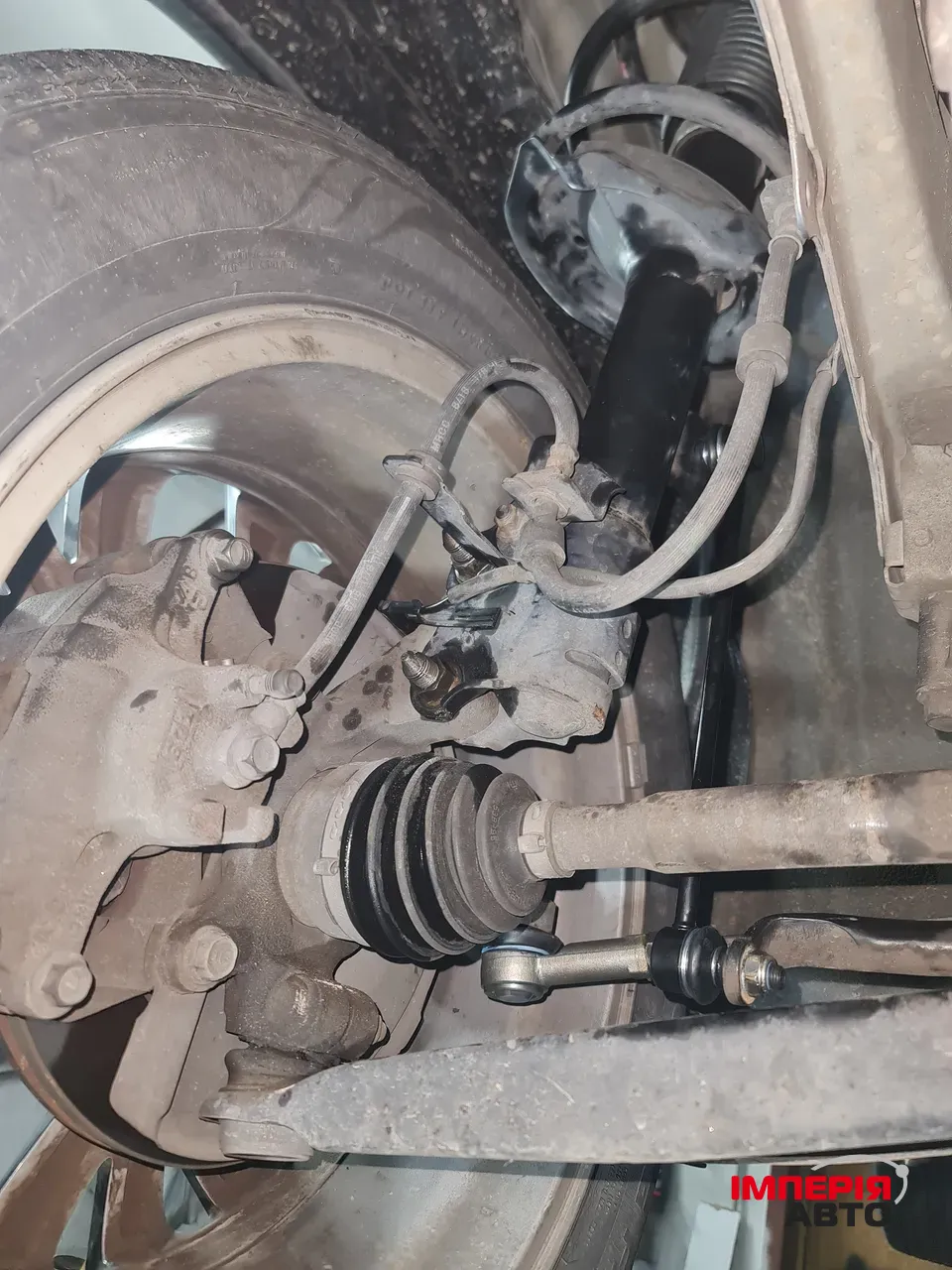 Mitsubishi Outlander Sport - фото 16