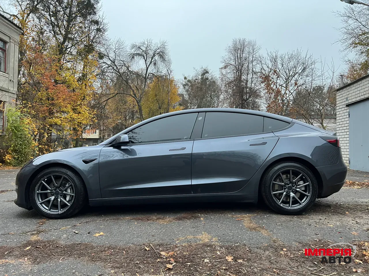 Tesla Model 3 - фото 6
