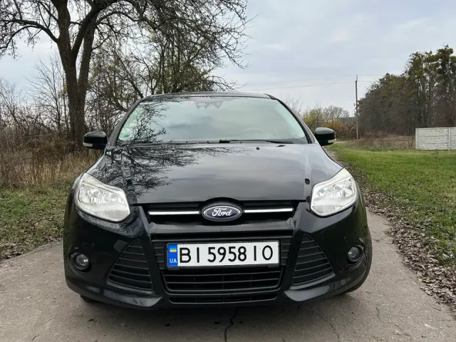 Ford Focus - фото 1