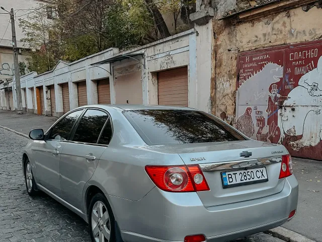 Chevrolet Epica - фото 4