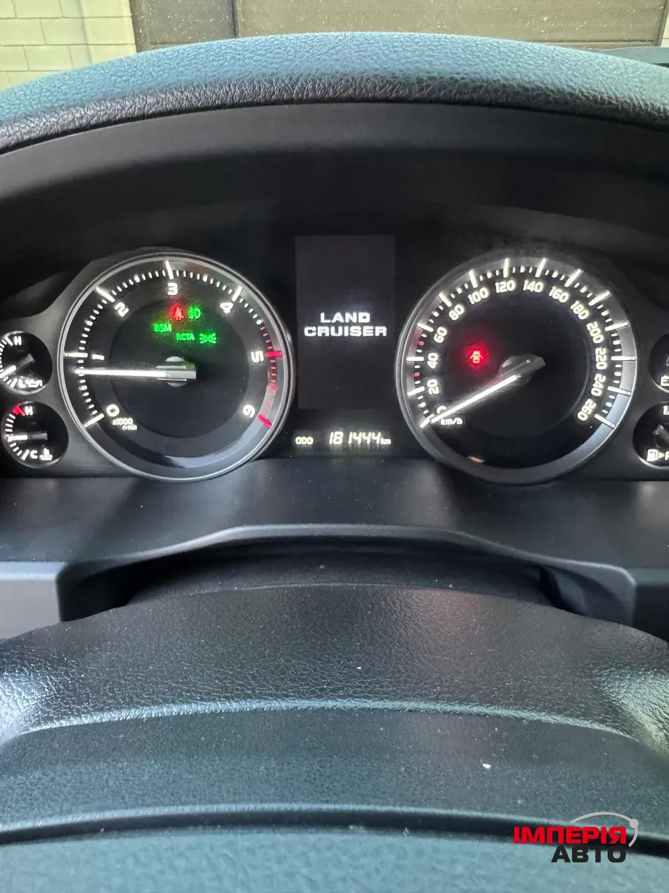 Toyota Land Cruiser - фото 11