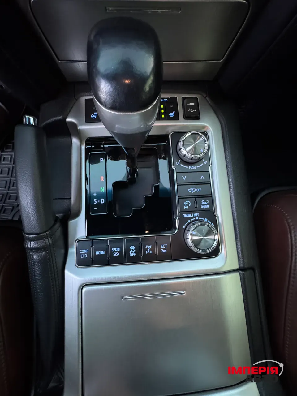 Toyota Land Cruiser - фото 10