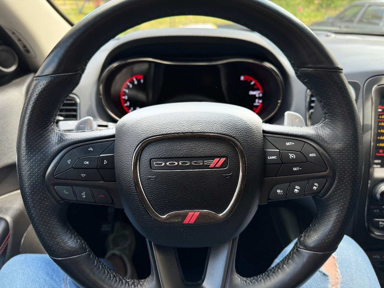 Dodge Durango - фото 8