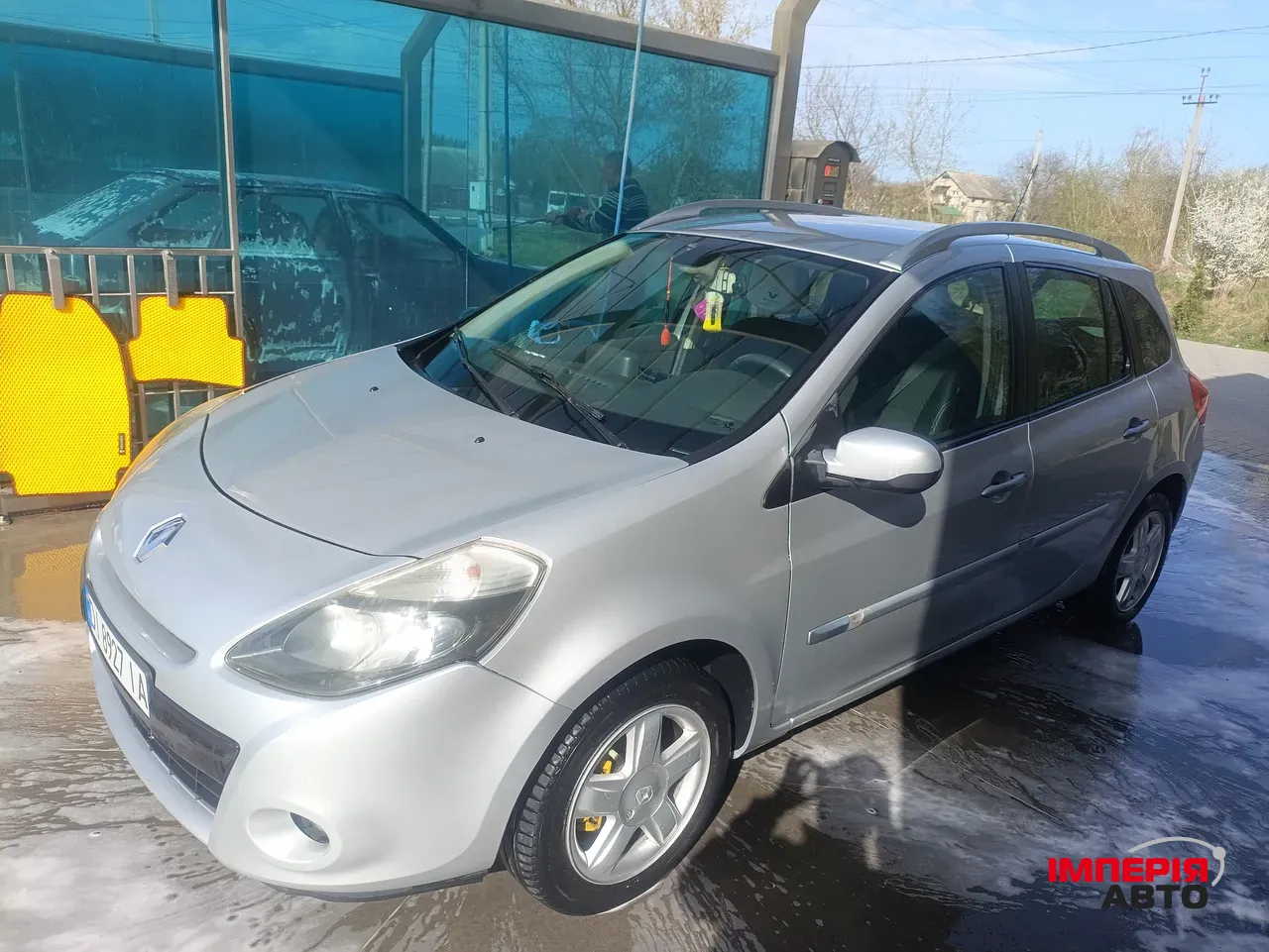 Renault Clio - фото 2