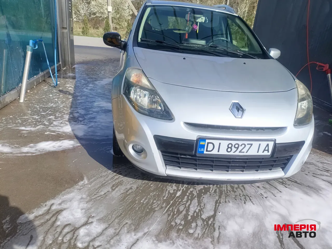 Renault Clio - фото 1