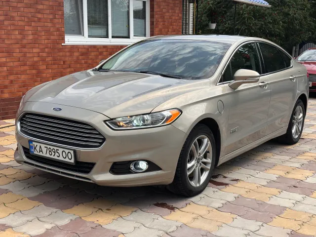 Ford Fusion (North America) - фото 1