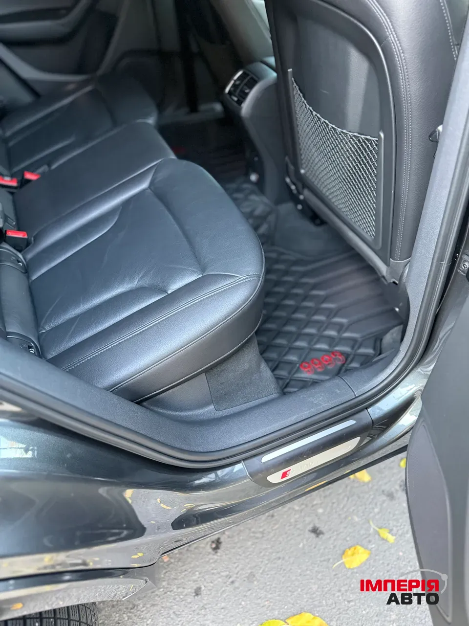 Audi Q3 - фото 14