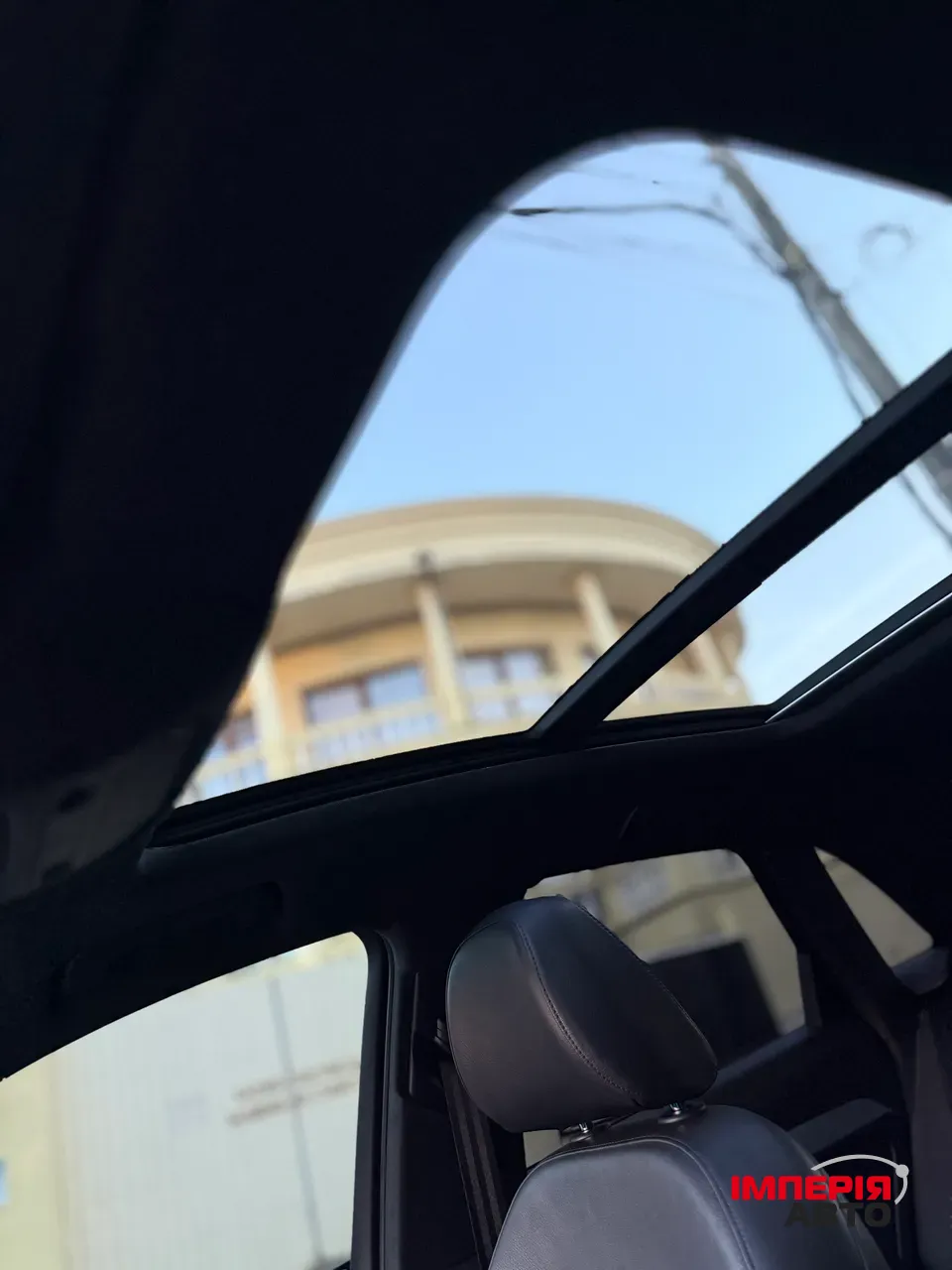 Audi Q3 - фото 26