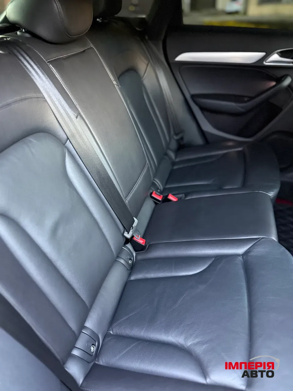 Audi Q3 - фото 15