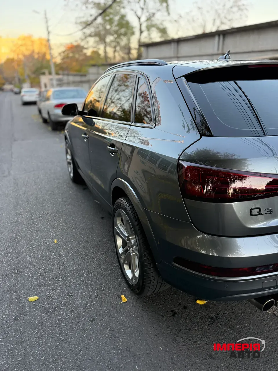 Audi Q3 - фото 8