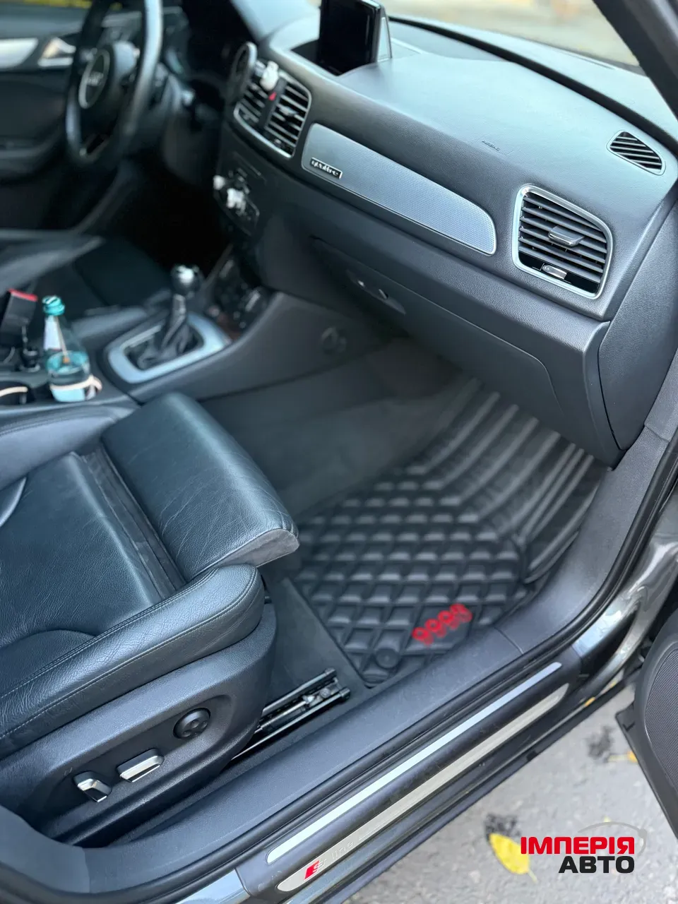 Audi Q3 - фото 10