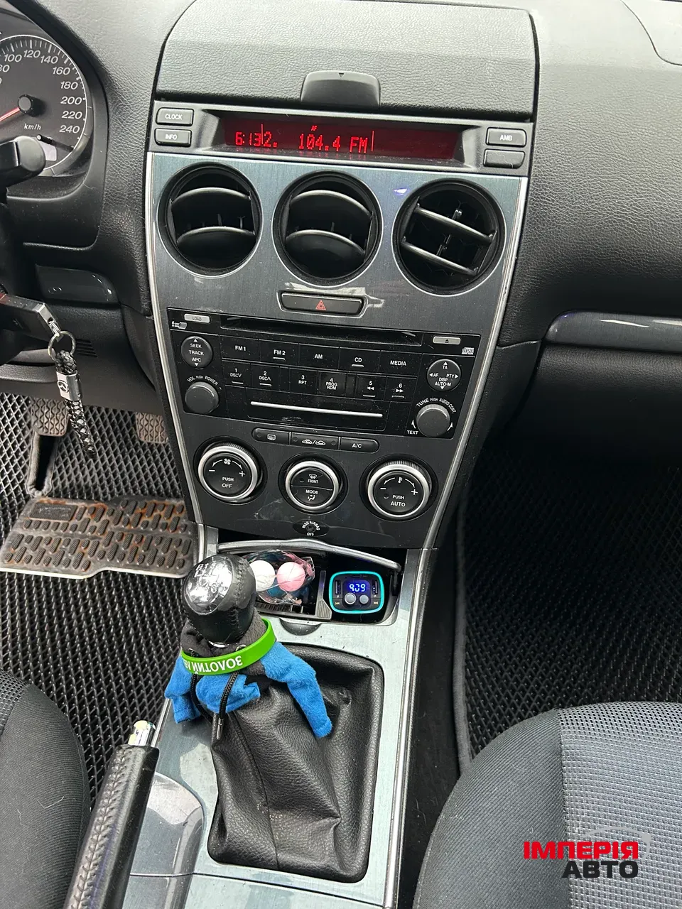 Mazda 6 - фото 12