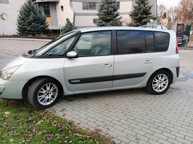 Renault Espace - фото 1