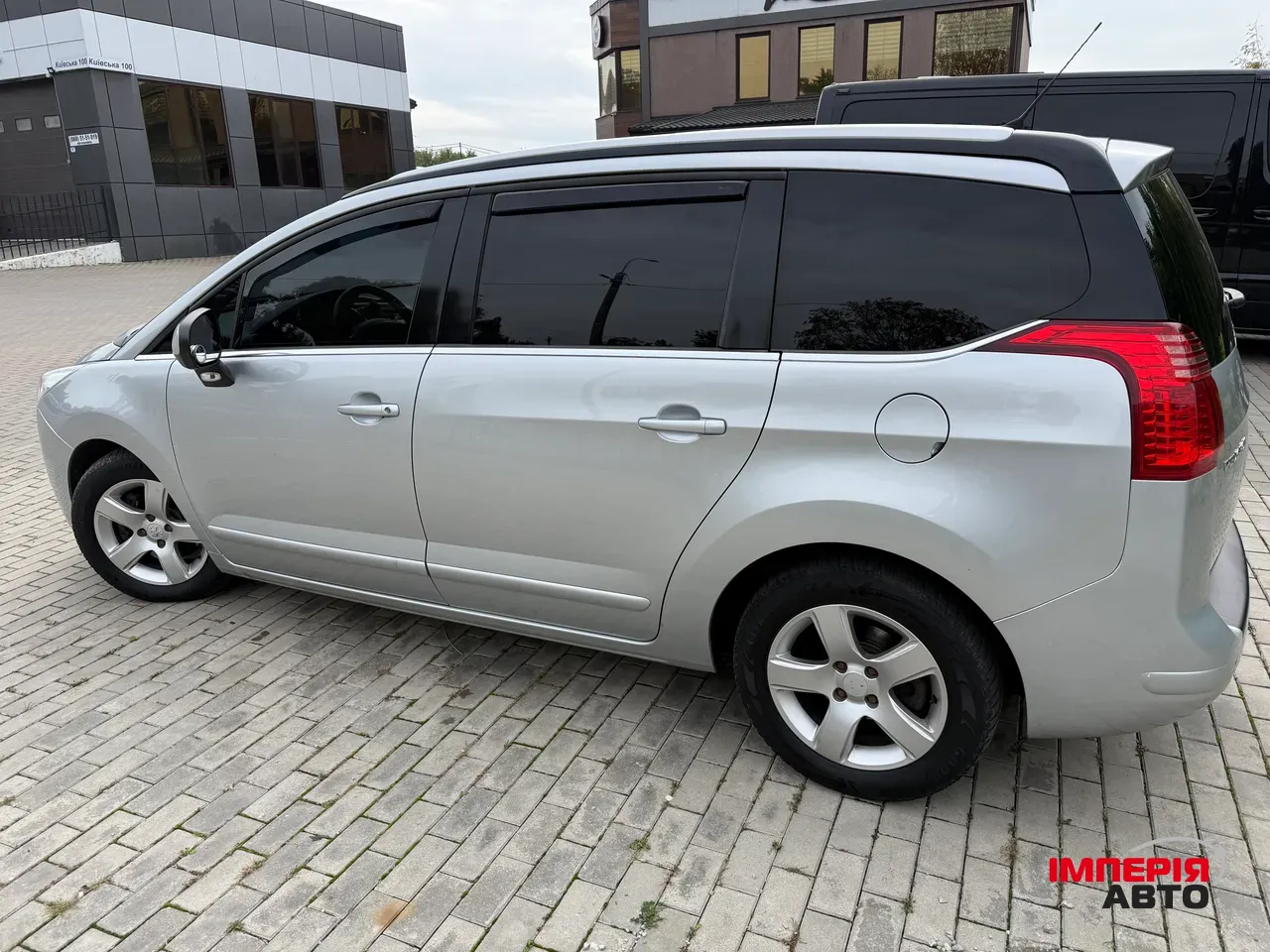 Peugeot 5008 - фото 6