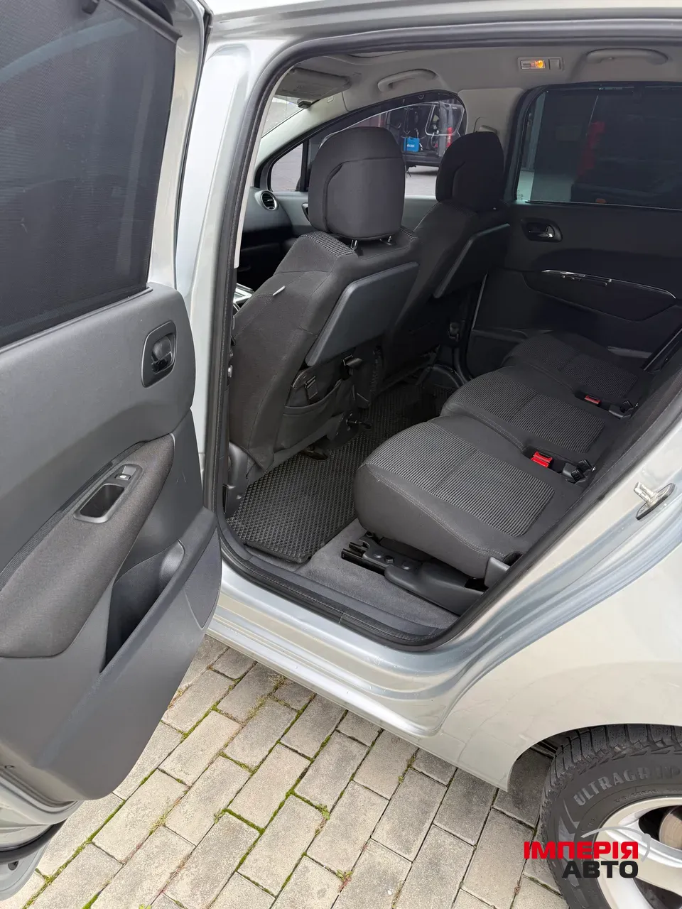 Peugeot 5008 - фото 12