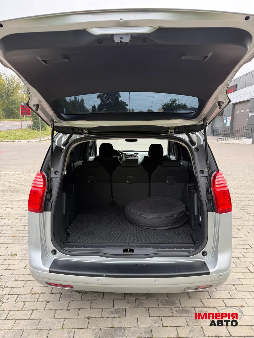 Peugeot 5008 - фото 14