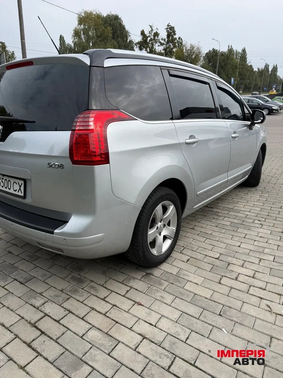 Peugeot 5008 - фото 7