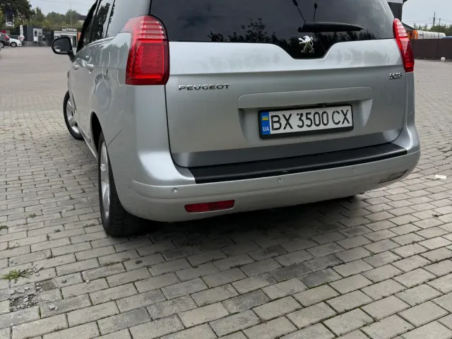 Peugeot 5008 - фото 3