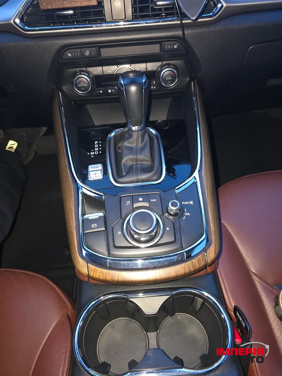 Mazda CX-9 - фото 22