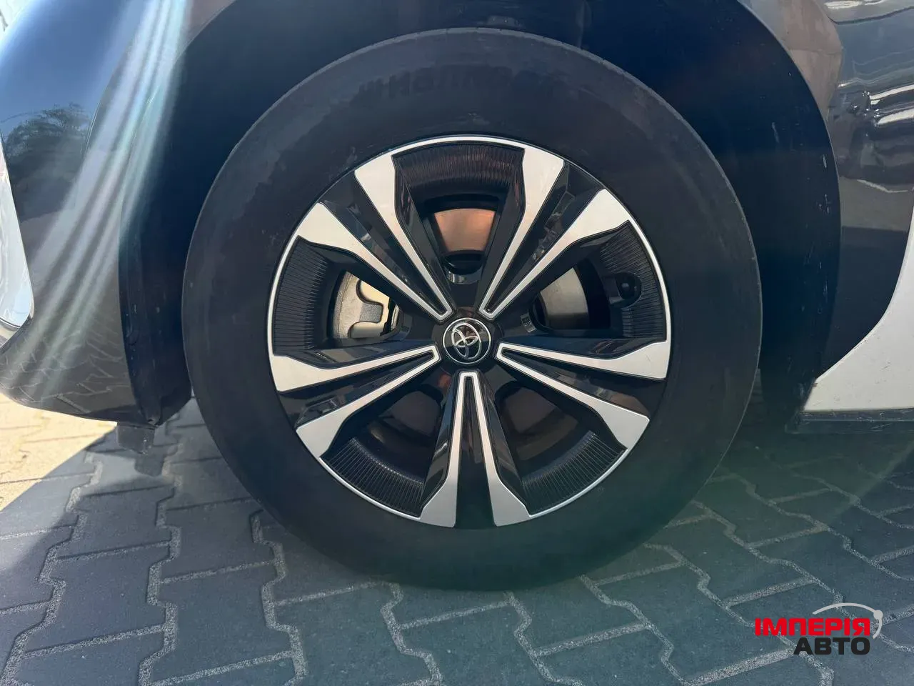 Toyota bZ4X - фото 21