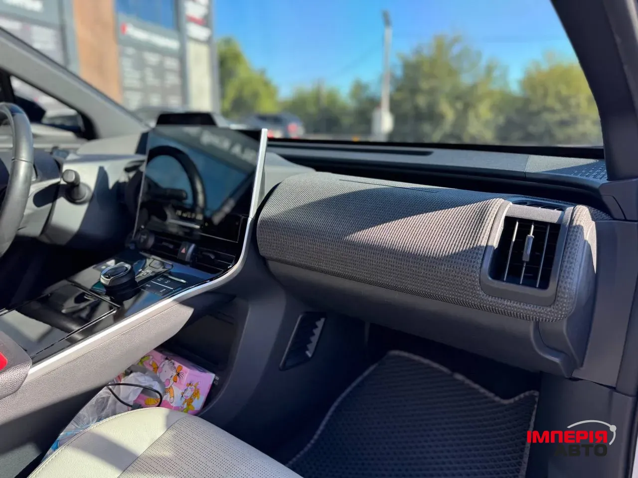 Toyota bZ4X - фото 20