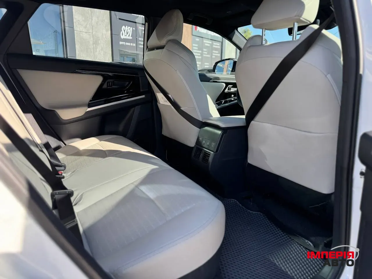 Toyota bZ4X - фото 19