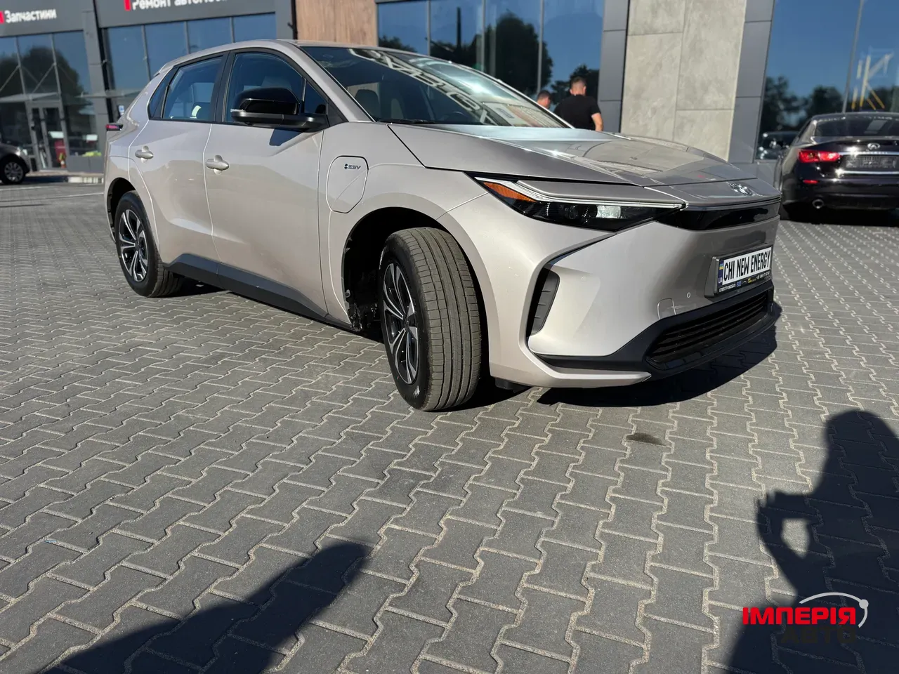 Toyota bZ4X - фото 2