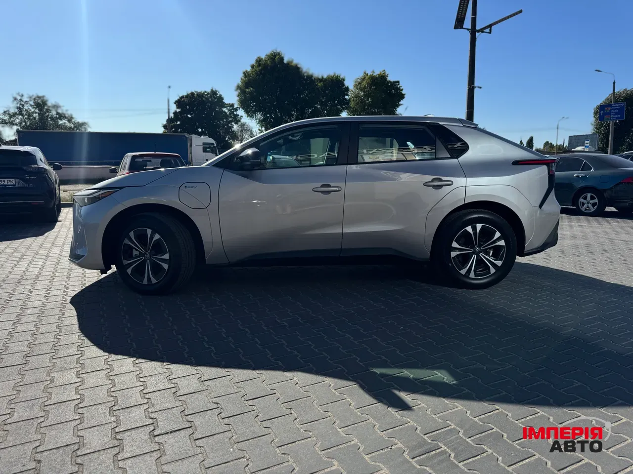 Toyota bZ4X - фото 29