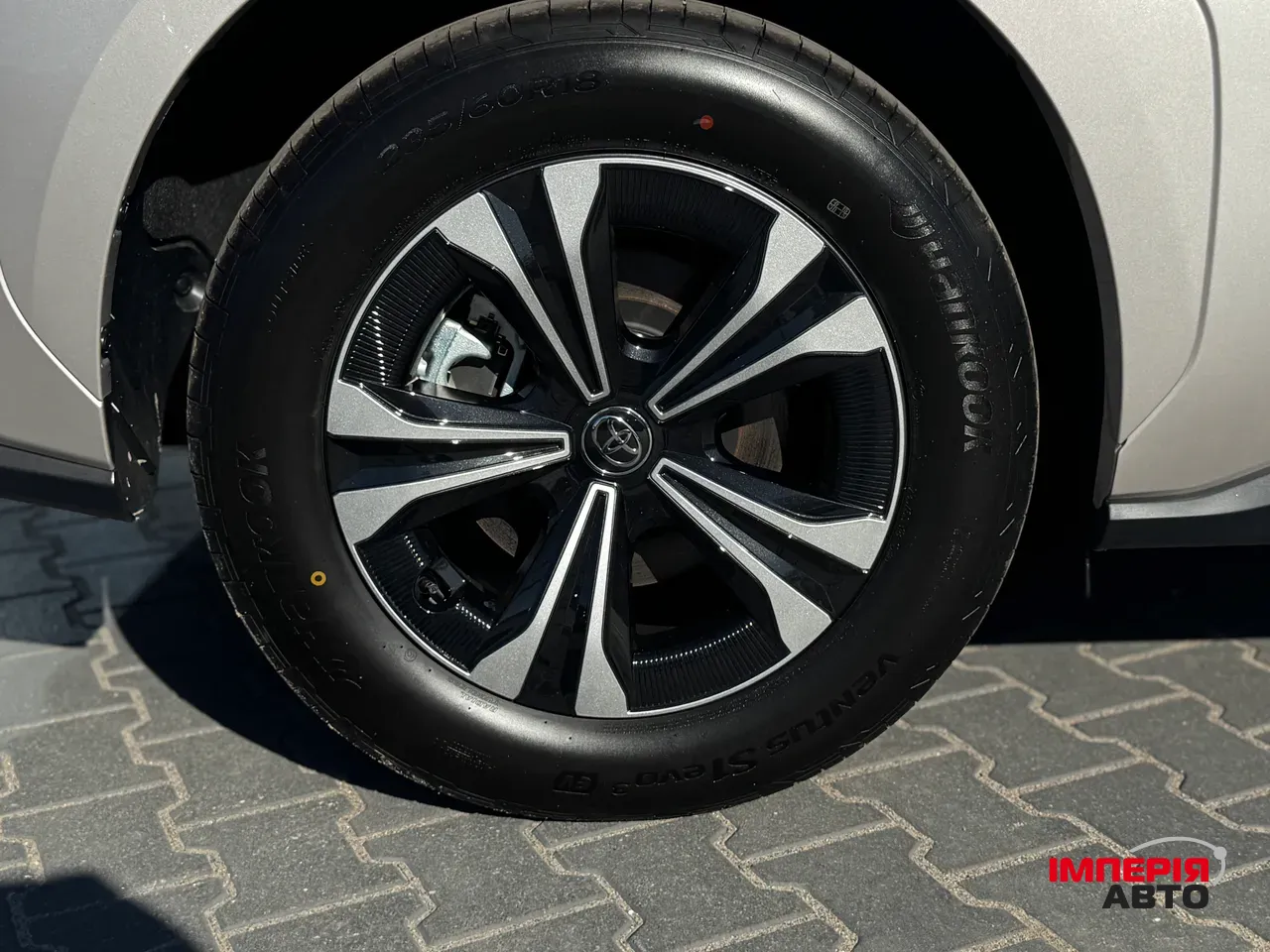 Toyota bZ4X - фото 52