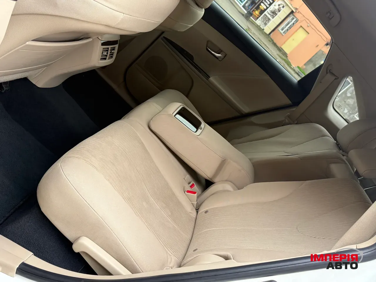 Toyota Venza - фото 13