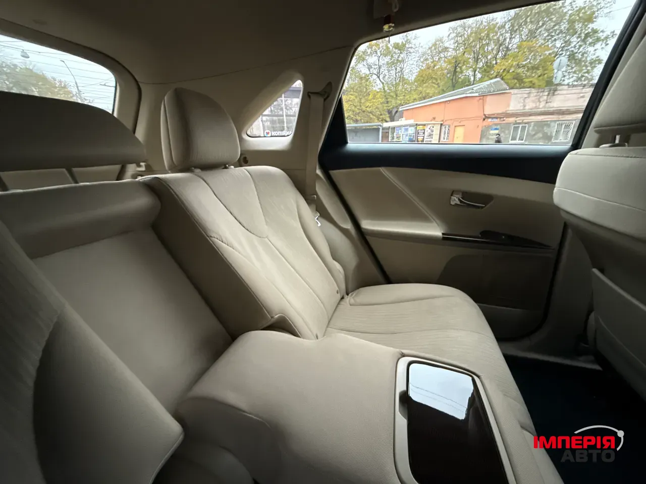Toyota Venza - фото 14